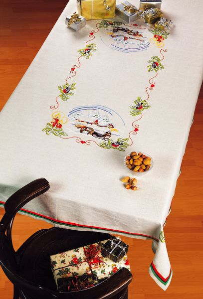 図案印刷済み輸入刺しゅう布 ペルミン 教会のテーブルクロス Kirkedug デンマーク刺繍 Permin of Copenhagen 北欧 上級者 58-7822R