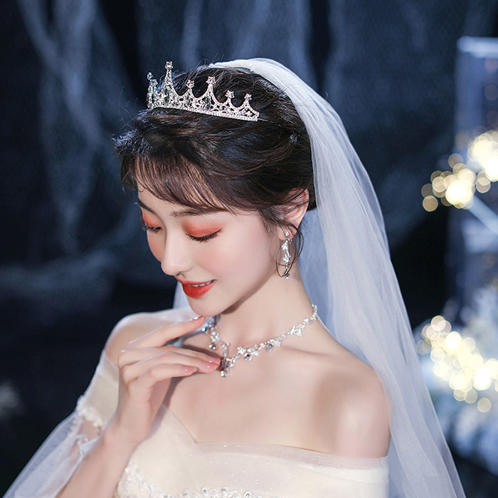 ティアラ クラウン 結婚式 ピアス ネックレス パーティー 髪飾り ヘッドドレス セット イヤリング ティアラ クラウン 結婚式 ピアス ネックレス パーティー 髪飾り ヘッドドレス セット イヤリング