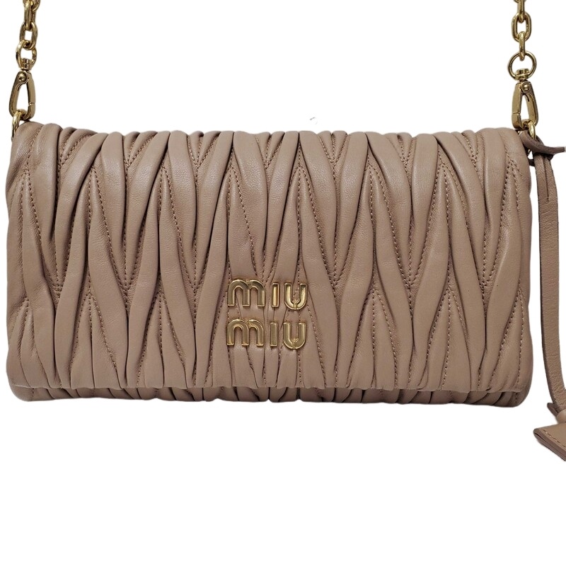 MIU MIU ミュウミュウ 2WAY御徒面子 5BH080 点火装置赤銅色 マテラッセレザー チェーン店 肩部 クラッチペダル レディース 【中古】 32605K84