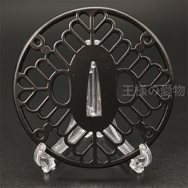 桔梗花紋の鉄鍔 桔梗花紋の鉄鍔 桔梗花紋の鉄鍔 Yahoo!オークション -「桔梗」(鍔、刀装具