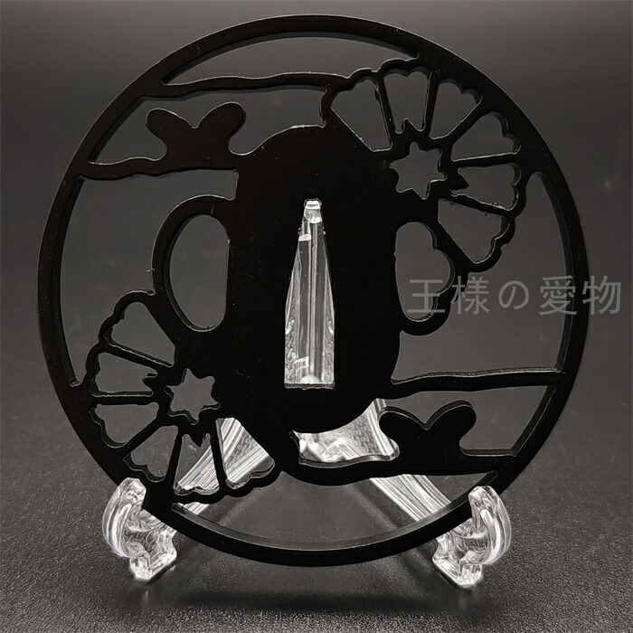 日本刀 鍔 鶴丸透かし 鉄地 日本刀鍔鶴丸透かし鉄地