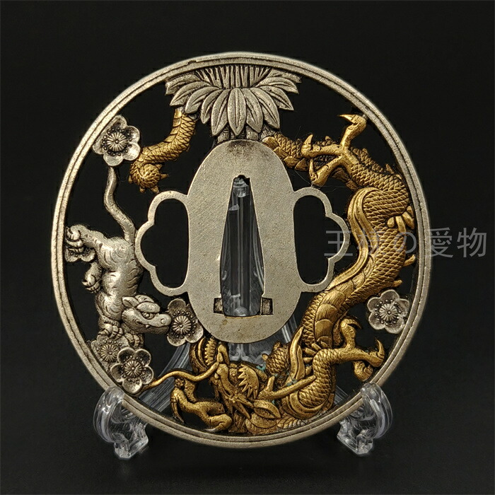 楽天市場】日本刀装具 唐草紋の図 刀鍔 銅地 細工 絵金銀 鍔 刀