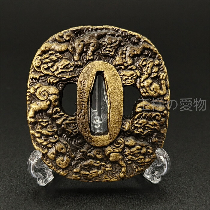 武具　刀剣　鍔　骨董　唐草の図 鉄地 唐草網目図鍔｜現代物金具の販売 刀部 かたなべ – 刀部