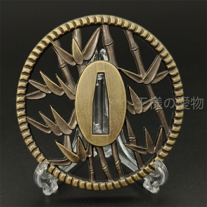 楽天市場】日本刀装具 刀鍔 伊勢海老図 銅地 金工 細工 鍔 つば 居合用