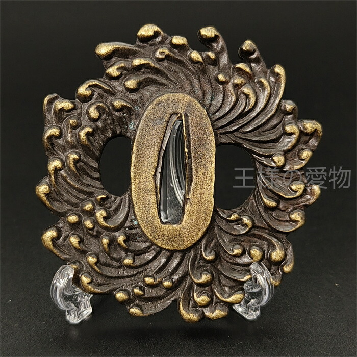 楽天市場】日本刀装具 刀鍔 梅図 合金製 金工 細工 鍔 つば 居合用