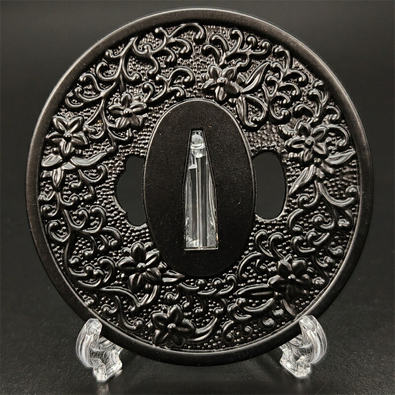 楽天市場】日本刀装具 花柄の図 刀鍔 合金製 現代品 鍔 刀の鍔 ツバ 鐔