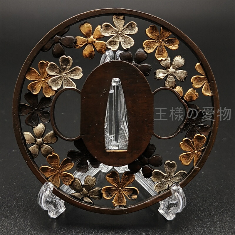 楽天市場】日本刀装具 刀鍔 桜の図 銀色 銅地 金工 細工 銀メッキ 鍔