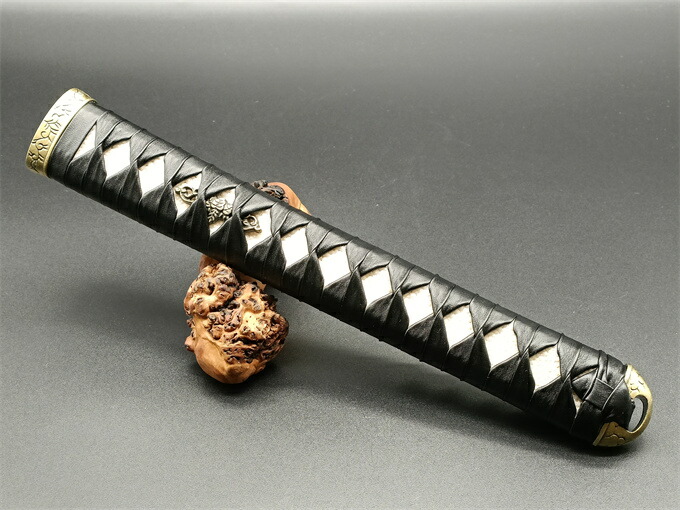 楽天市場】日本刀装具 大刀柄 新品 長約26CM 銅製縁頭 銅製目貫 本鮫皮