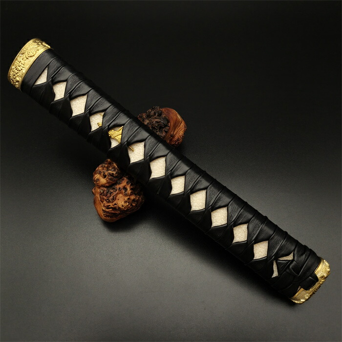 刀装具 楽天市場】日本刀装具 大刀柄 新品 長約26CM 紅葉縁頭 龍目貫 白