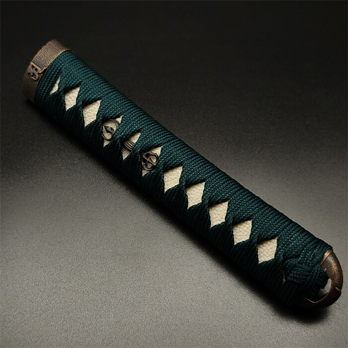 楽天市場】日本刀柄 大刀柄 打刀 長約26CM 新品 木製柄 合成鮫皮 紺色