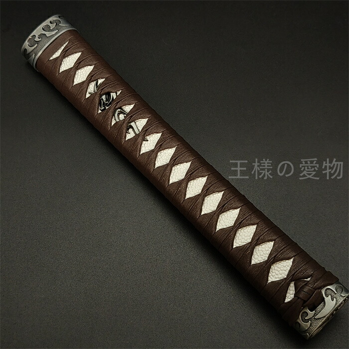 楽天市場】日本刀柄 大刀柄 打刀 長約26CM 新品 木製柄 合成鮫皮 紺色