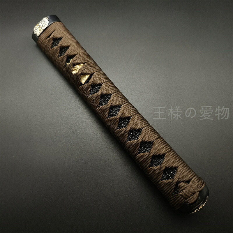 日本刀柄　大刀柄 　新品　長約26CM　銅製装具　鬼顔縁頭　武士目貫　本鮫皮　木柄　綿巻　目釘付き　居合用
