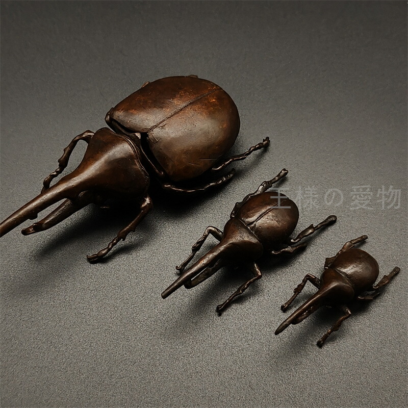 銅製置物　カマキリ　蟷螂　翼可動　茶道具　雨宮宗作　刻印あり　金工品 銅製置物 カマキリ 蟷螂 翼可動 茶道具 雨宮宗作 刻印あり 金工