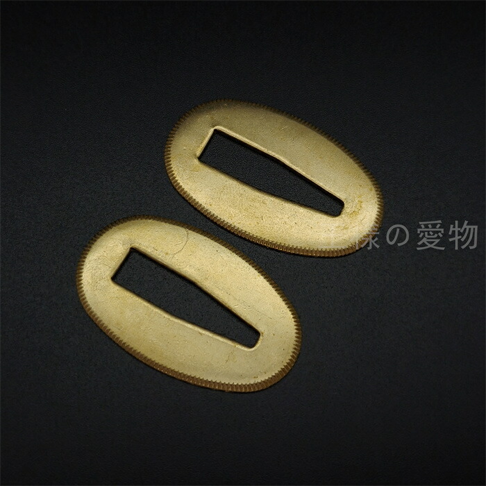 状態の良い金着せ切羽　二枚一組 magnet_172285312300.jpg