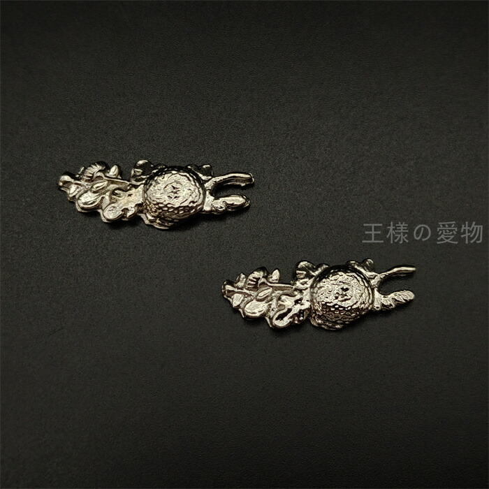 楽天市場】目貫 菊の図 銅製 細工 日本刀装具 武具 刀剣美術 : 王様の愛物