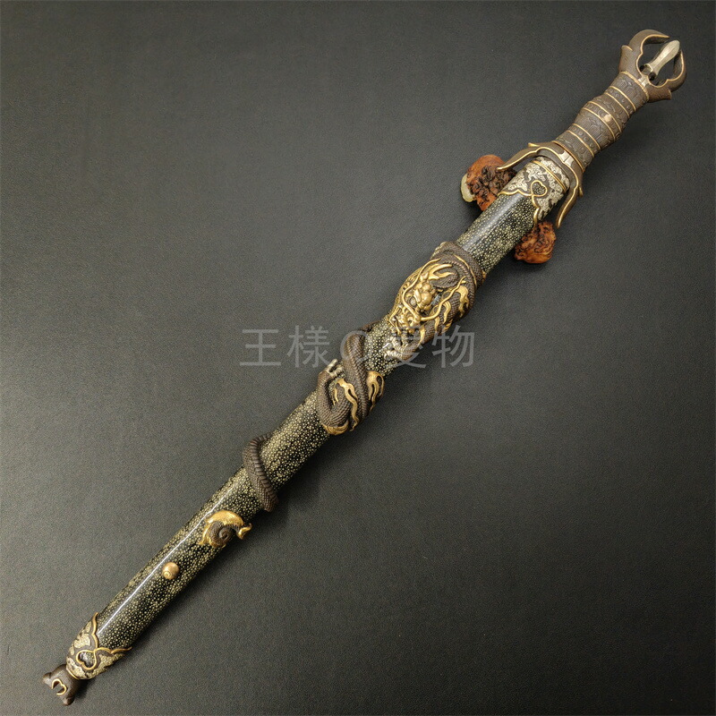 倶利伽羅剣 黒龍 書きうつす剣 木剣拵 供養品 不動明王法具 剣飾りつけ拵 法剣拵 三鈷剣 黒いこと鞘