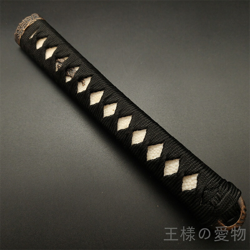 楽天市場】日本刀装具 大刀柄 新品 長約26CM 唐草縁頭 五三の桐目貫 本