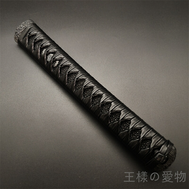 楽天市場】日本刀装具 大刀柄 新品 長約30CM 花縁頭 牡丹目貫 白本鮫皮