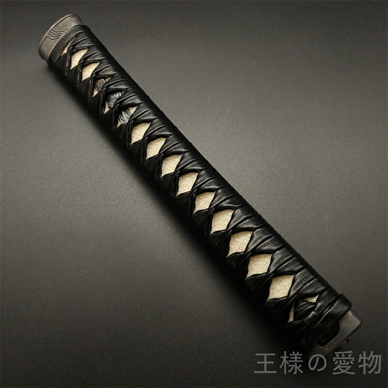 楽天市場】日本刀装具 大刀柄 新品 長約26CM 唐草縁頭 五三の桐目貫 本