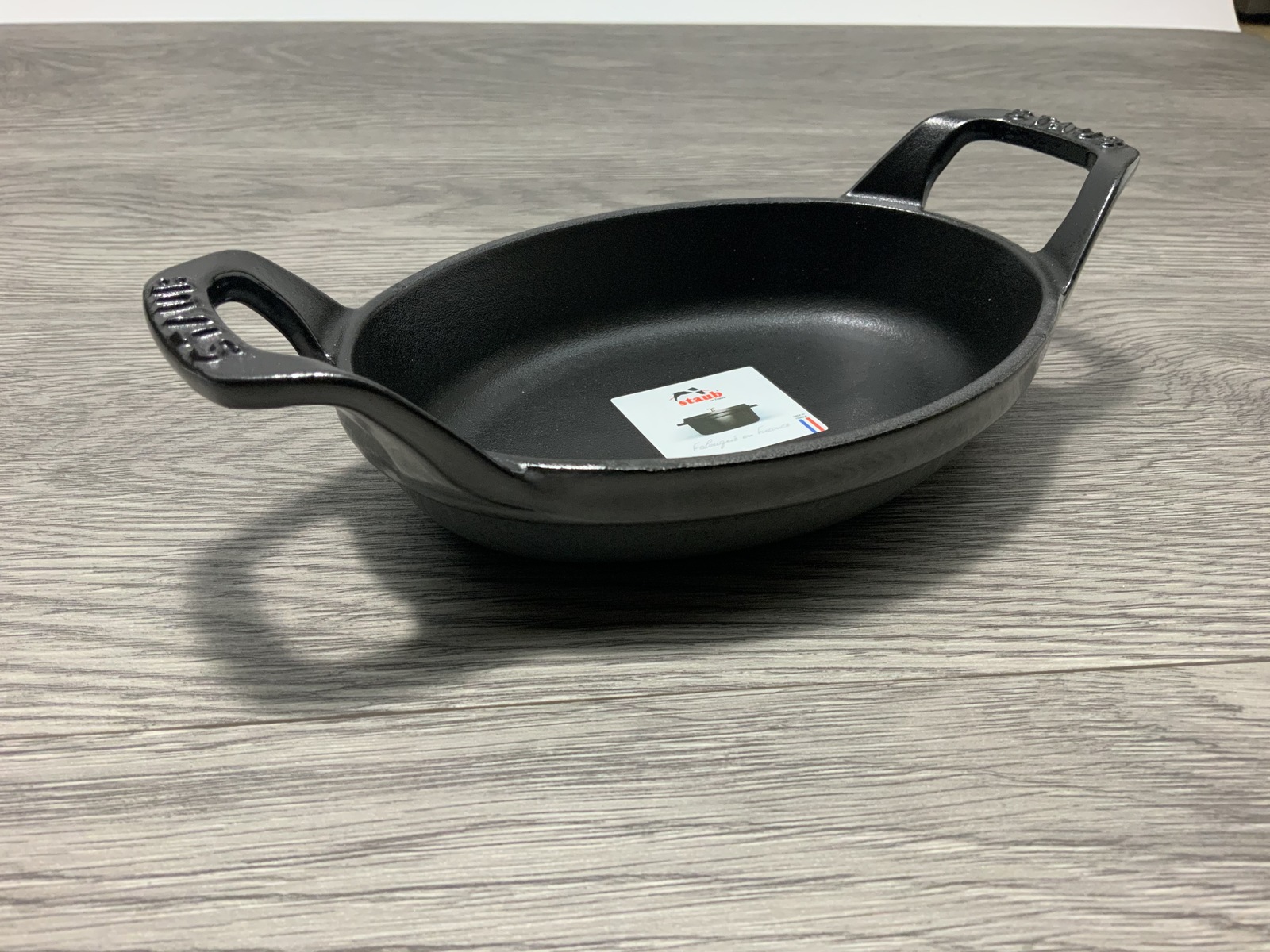 楽天市場 Staub ミニオーバルディッシュ ミニシリーズ 15 Cm グレー ストウブ キッチンツール 卓上 フライパン 鍋 お鍋 ホーロー 琺瑯 ホーロー鍋 Ih おしゃれ Ih対応 ストゥブ 調理器具 ブランド キッチングッズ キッチン用品 オーブン Shigemasa