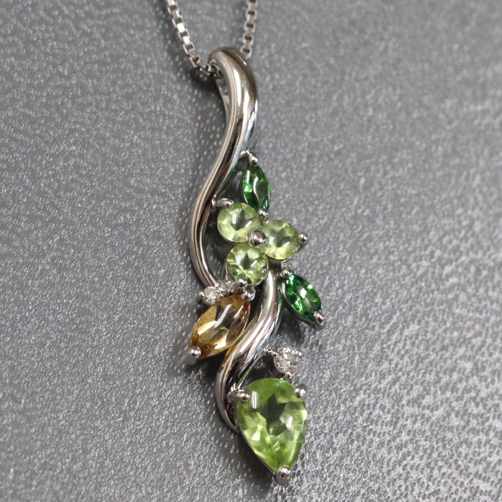楽天市場】【中古】 K18WG 水色石 ネックレス 約2.3g 約39cm 0.16ct