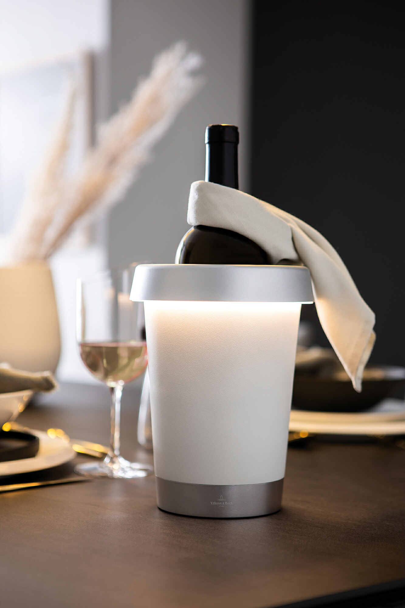 【公式】Villeroy & Boch (ビレロイボッホ) BORDEAUK / ボルドー RGB ライティングワインクーラー 充電式 LED コードレスライト