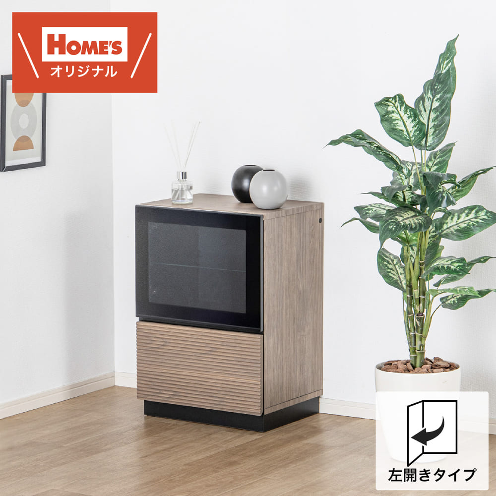 ＴＶ側面押し入れ ＳＣＡＢ エディディア ５０ＬＧＹ（ヒダリ）［ホームズ一風変わった］ (部屋の入り口先お乗り合い船商いもの)