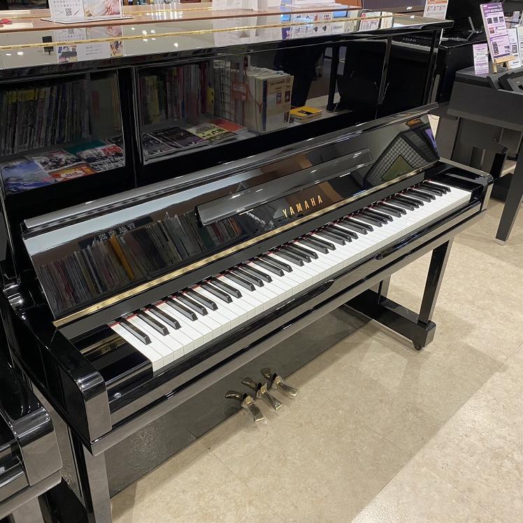 楽天市場】【中古再調整品アップライトピアノ】ヤマハ No.U1＜外装生地
