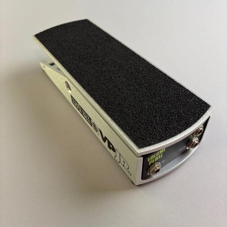 楽天市場】ERNiE BALL VPJR TUNER - SILVER 新品 チューナー内蔵