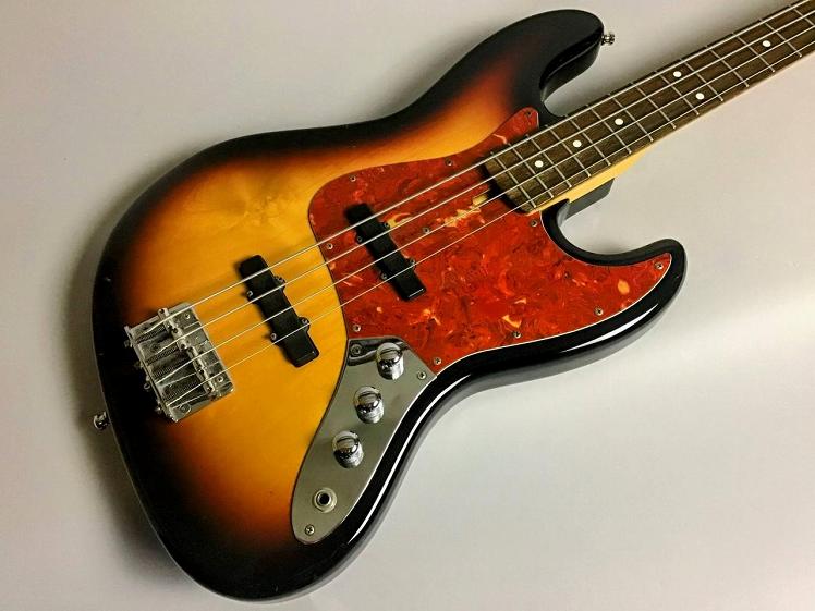 【中古】moon（ムーン）/ JB-4【USED】【イオンモール名古屋茶屋店】(2500002786912) 98,753円