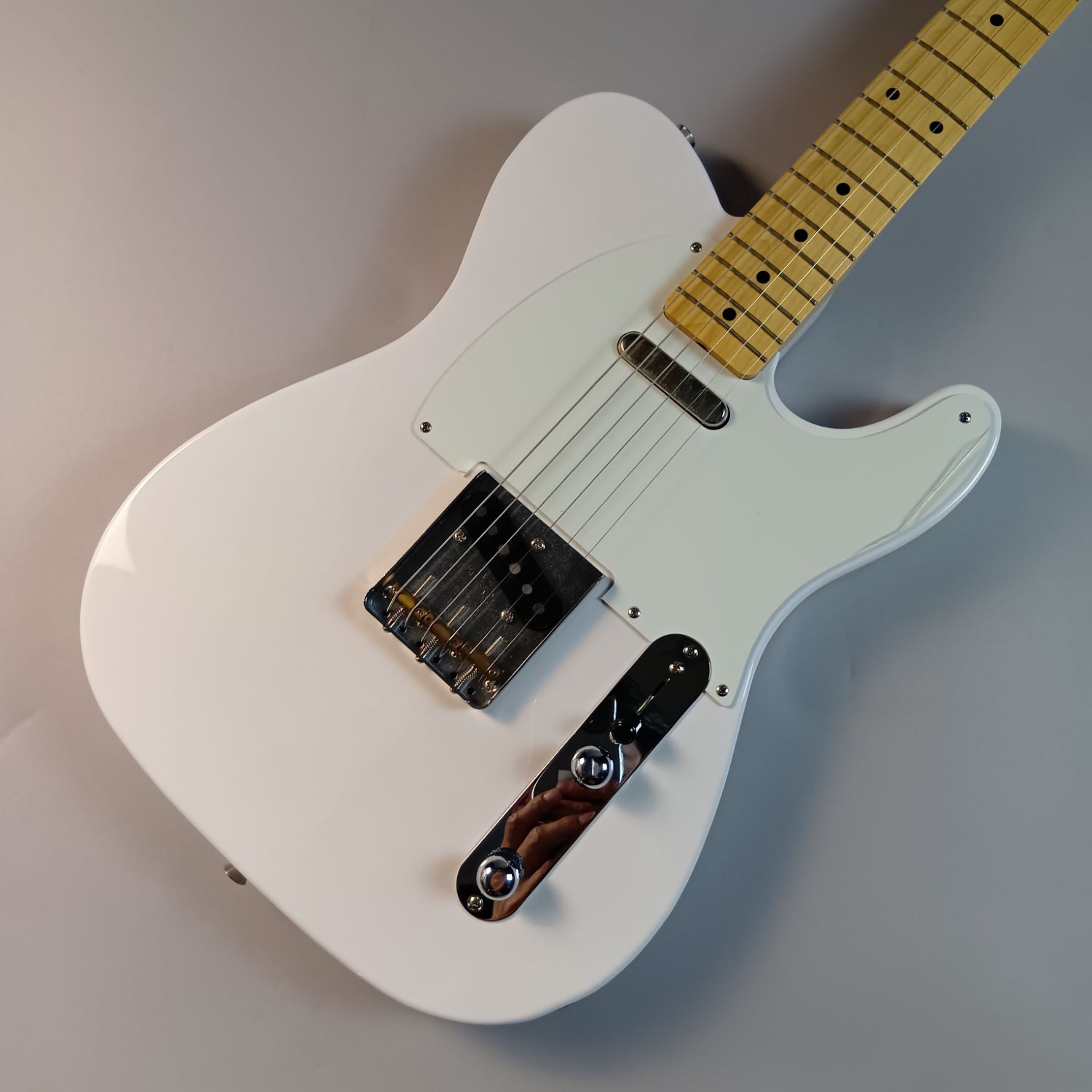 値下げ！永井博　contrast 楽天市場】【中古】Fender / ART CANVAS ESQUIRE HIROSHI NAGAI