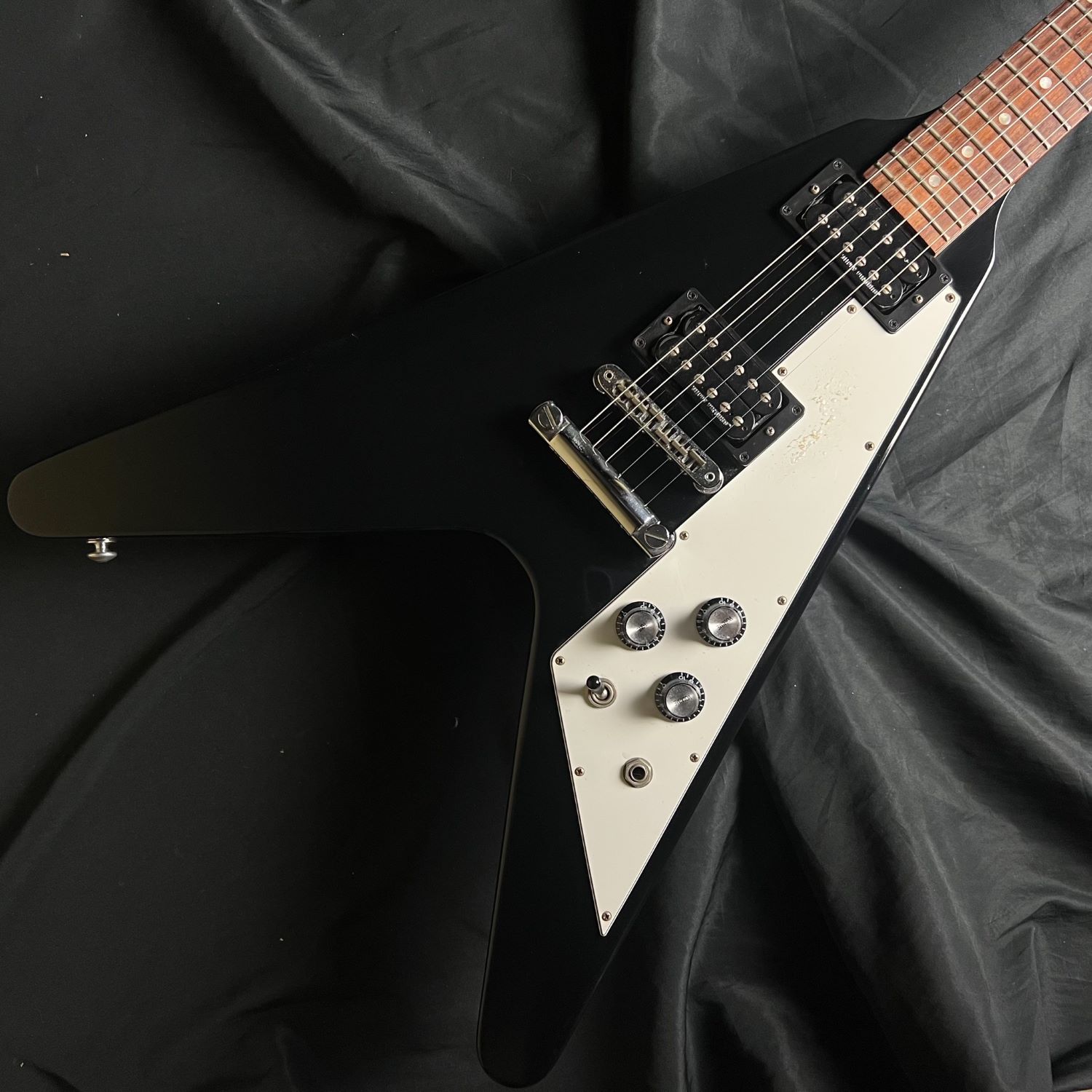 楽天市場】Gibson Flying V Tribute 2019 Satin Ebony 新品[ギブソン