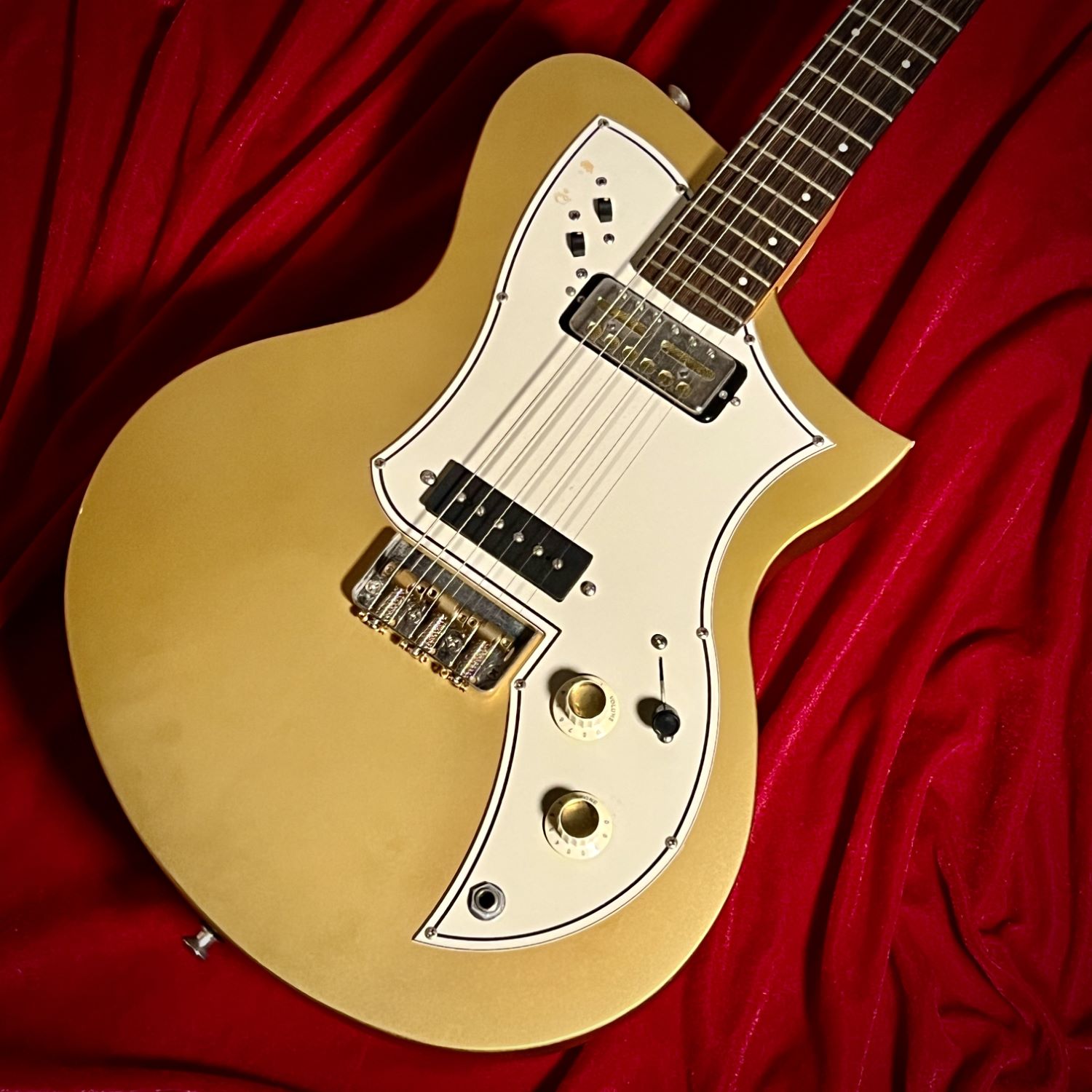 楽天市場】Titan Guitars/KR-1 Custom White w/ Lollar Gold