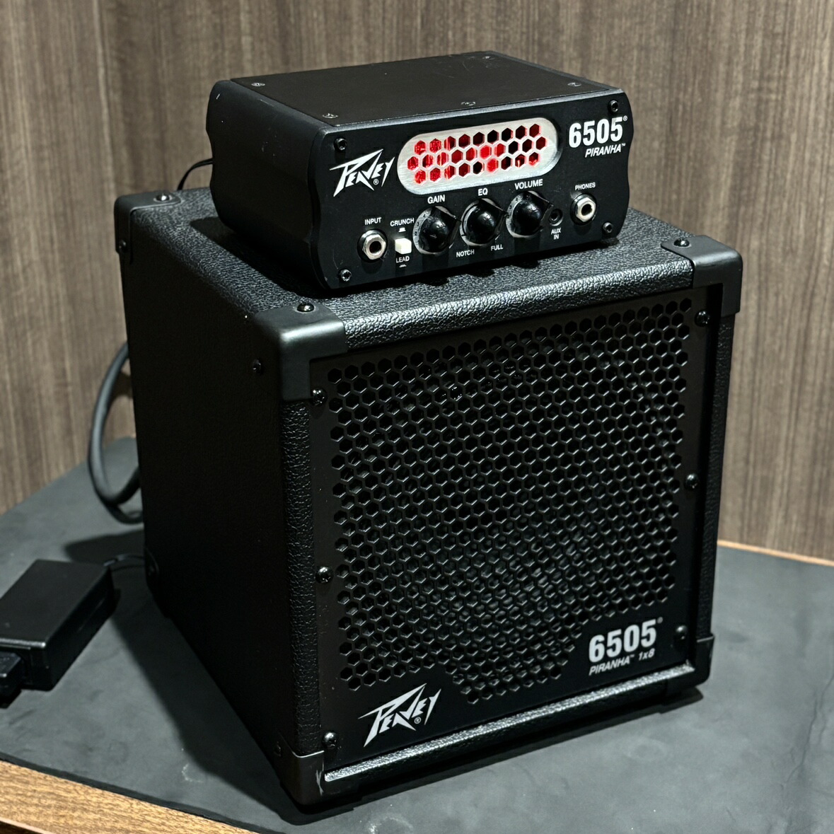 楽天市場】【中古】 PEAVEY ピーヴィー ベースアンプ TKO115 現状品