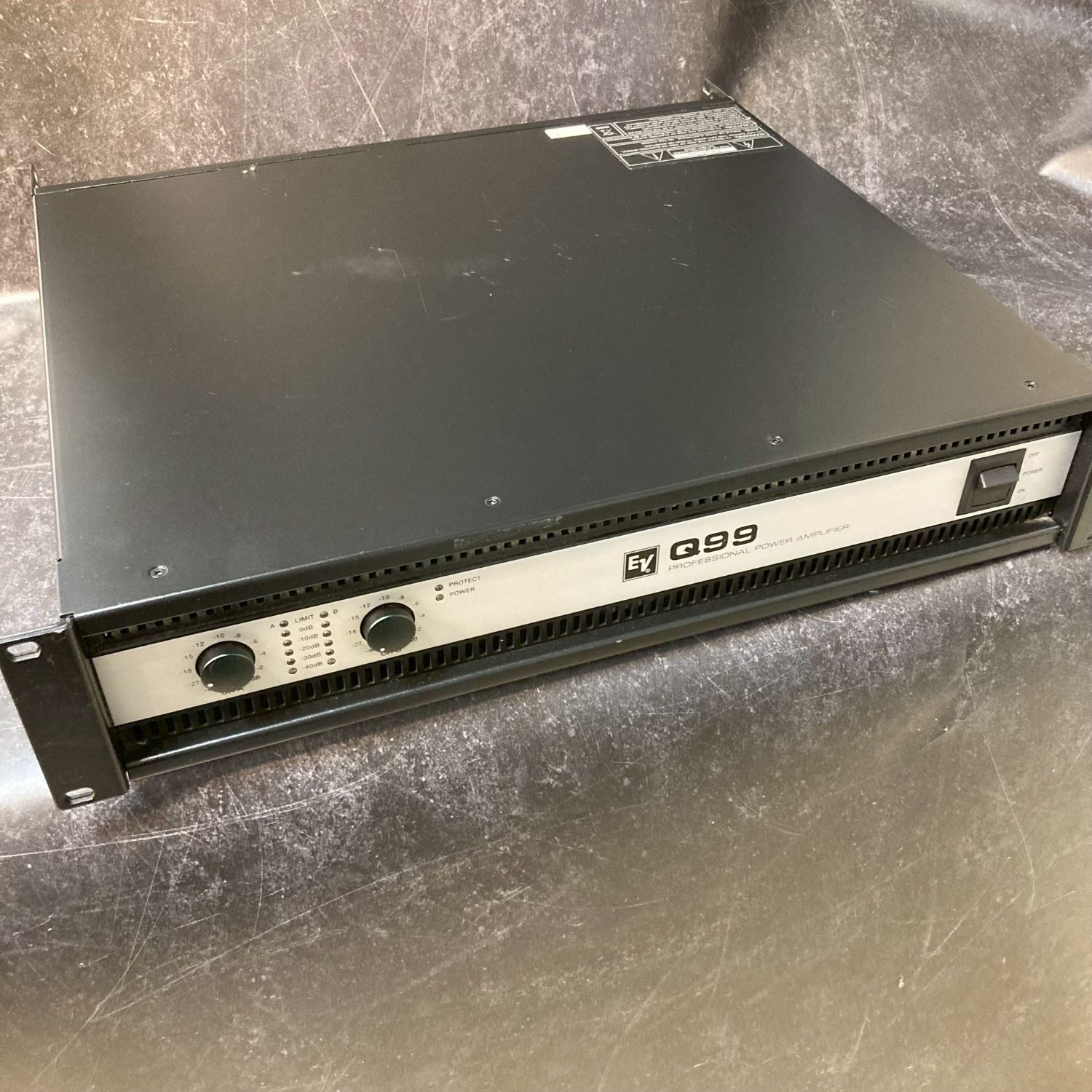 楽天市場】Electro-Voice エレクトロボイス/パワーアンプ/CP2200/0630