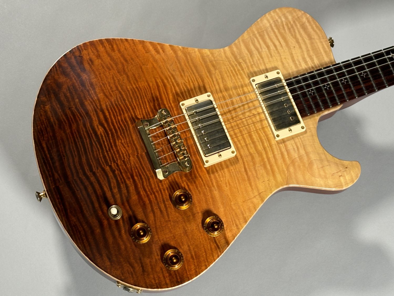 【中古】Knaggs Guitars（ナッグス・ギターズ）/ Kenai-T2 Wicked Burst #252【Used/3.65kg】【値下しました】【USED】【イオンモール倉敷店】(2500002439030)