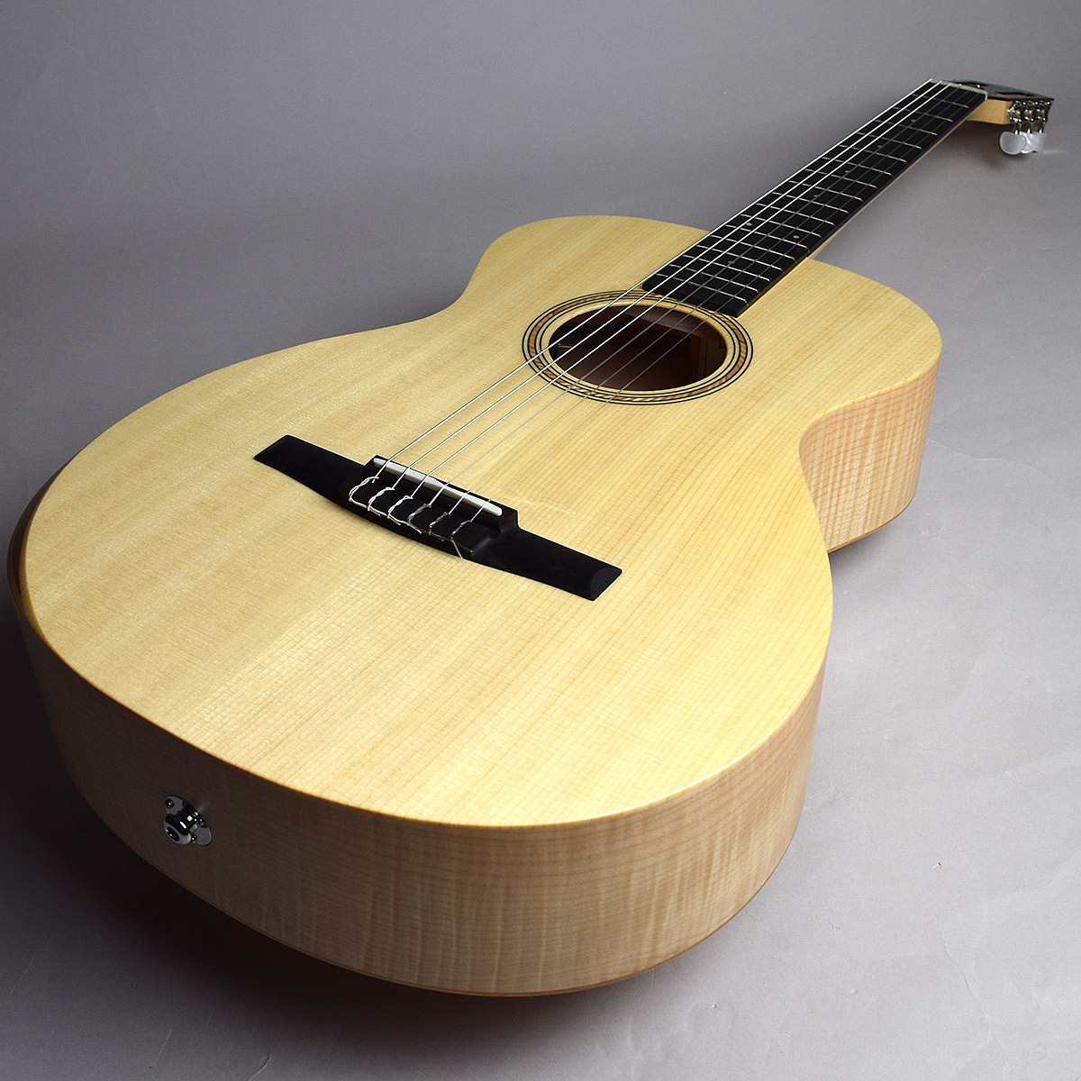 Taylor LTD EG Academy 12e-N エレガットギター ギター・ベース