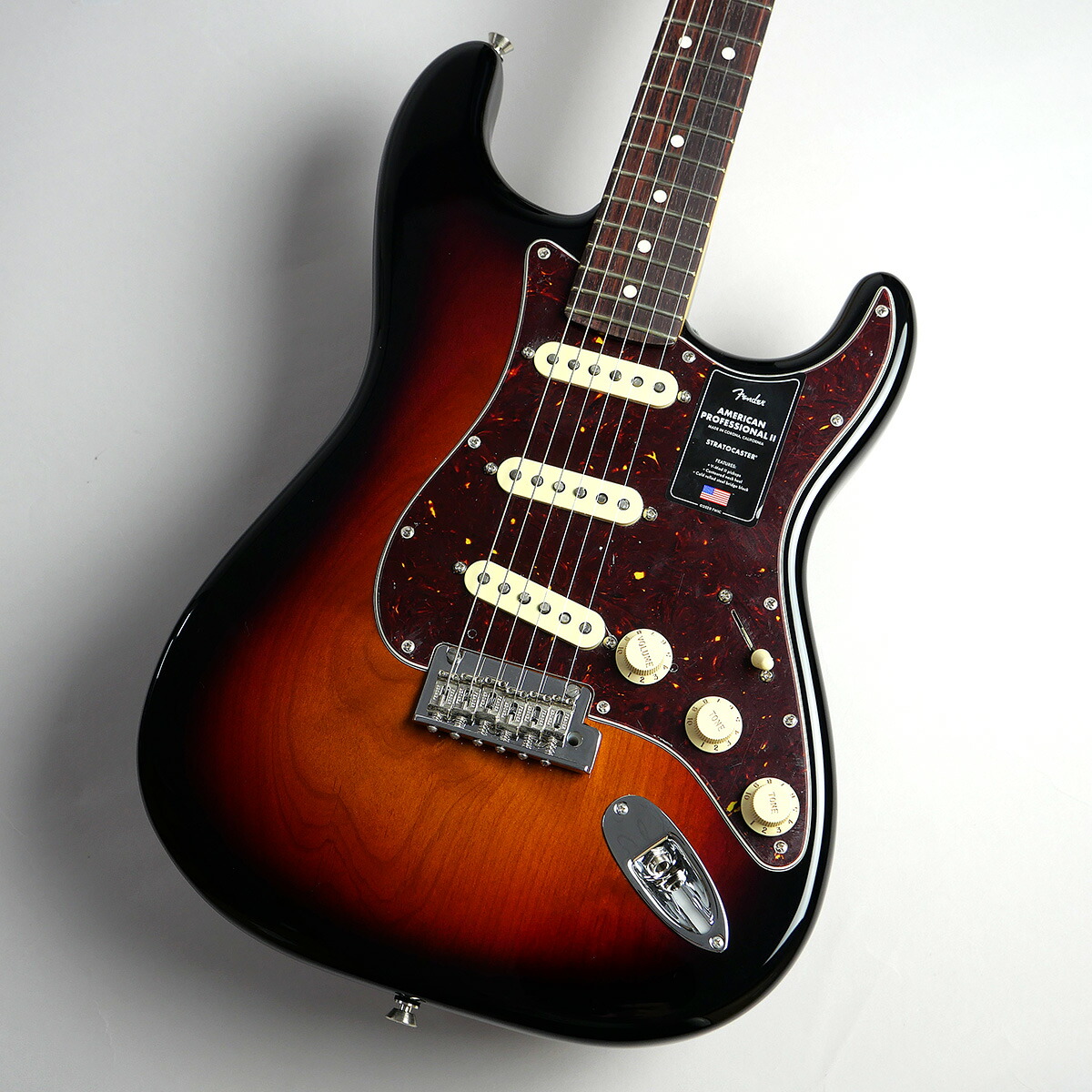 Fender American Professional II Stratocaster 3-Color Sunburst エレキギター