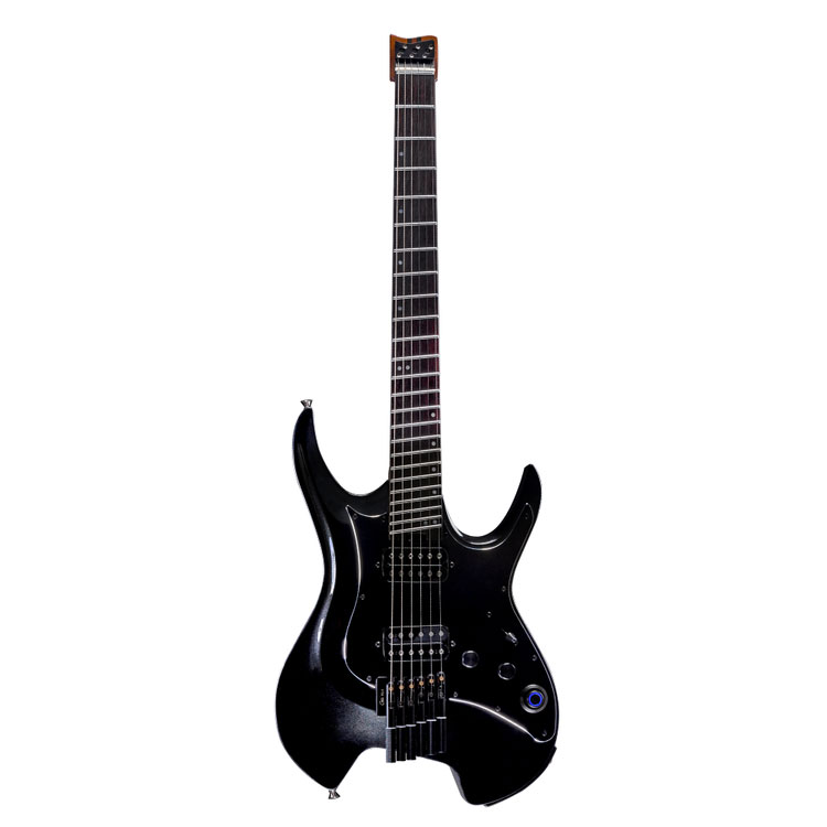 黒のエレキギターとエフェクターアンプ ギターアンプ】Loius LGA-15Digi｜島村楽器 イオンモール直方店