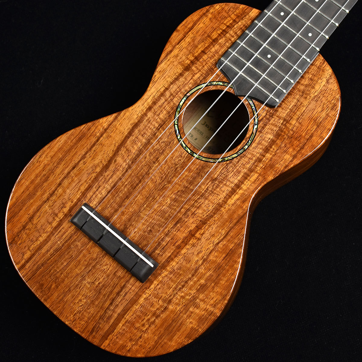 【マラソン期間中 エントリーでさらP5倍】tkitki ukulele HKS-ABALONE/EC 5A　S/N：974-083 【ソプラノ】【5Aグレードハワイアンコア】 ティキティキ・ウクレレ 【未展示品】｜島村楽器