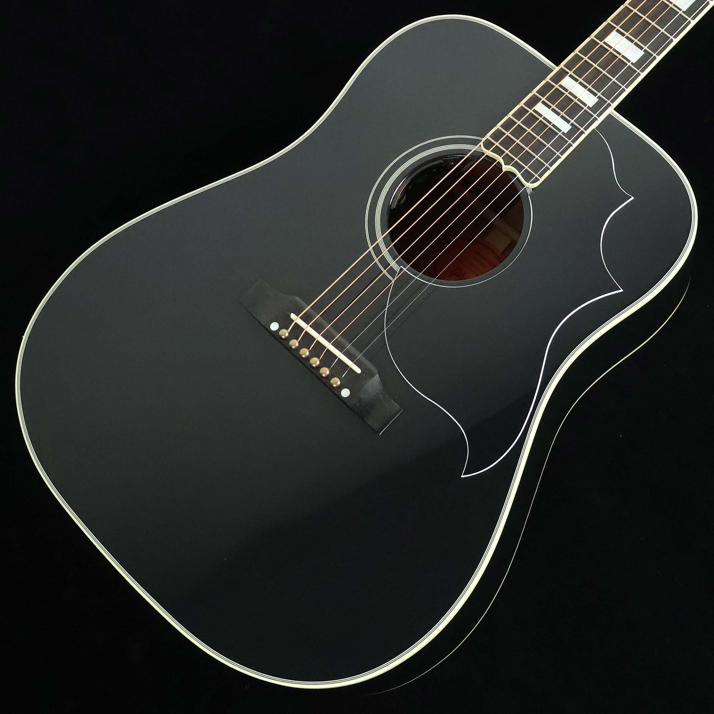 【マラソン期間中 エントリーでさらにP5倍】 Gibson Hummingbird Custom Ebony　S/N：22683065 ギブソン 【未展示品】
