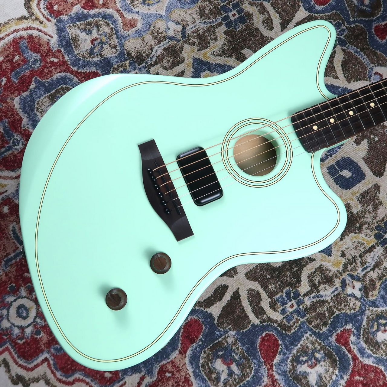 Fender FSR Acoustasonic Standard Jazzmaster Surf Green エレアコギター フェンダー アコスタソニック・スタンダード・ジャズマスター【 市川コルトンプラザ店 】|島村楽器