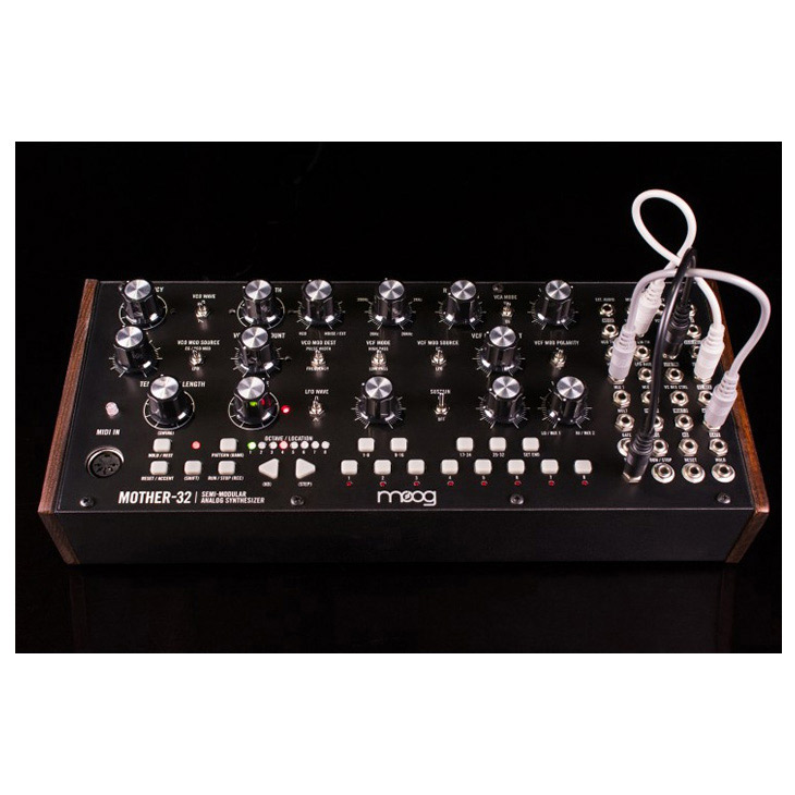 送料無料】 moog Mother-32 セミモジュラー シンセサイザー hirota.com.br