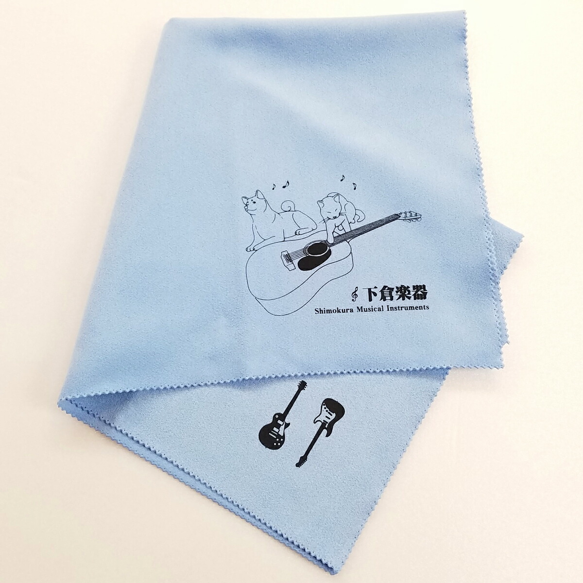 楽天市場 下倉楽器オリジナル クリーニングクロス 犬猫ギター スカイブルーサイズ 中 下倉楽器 楽天市場店