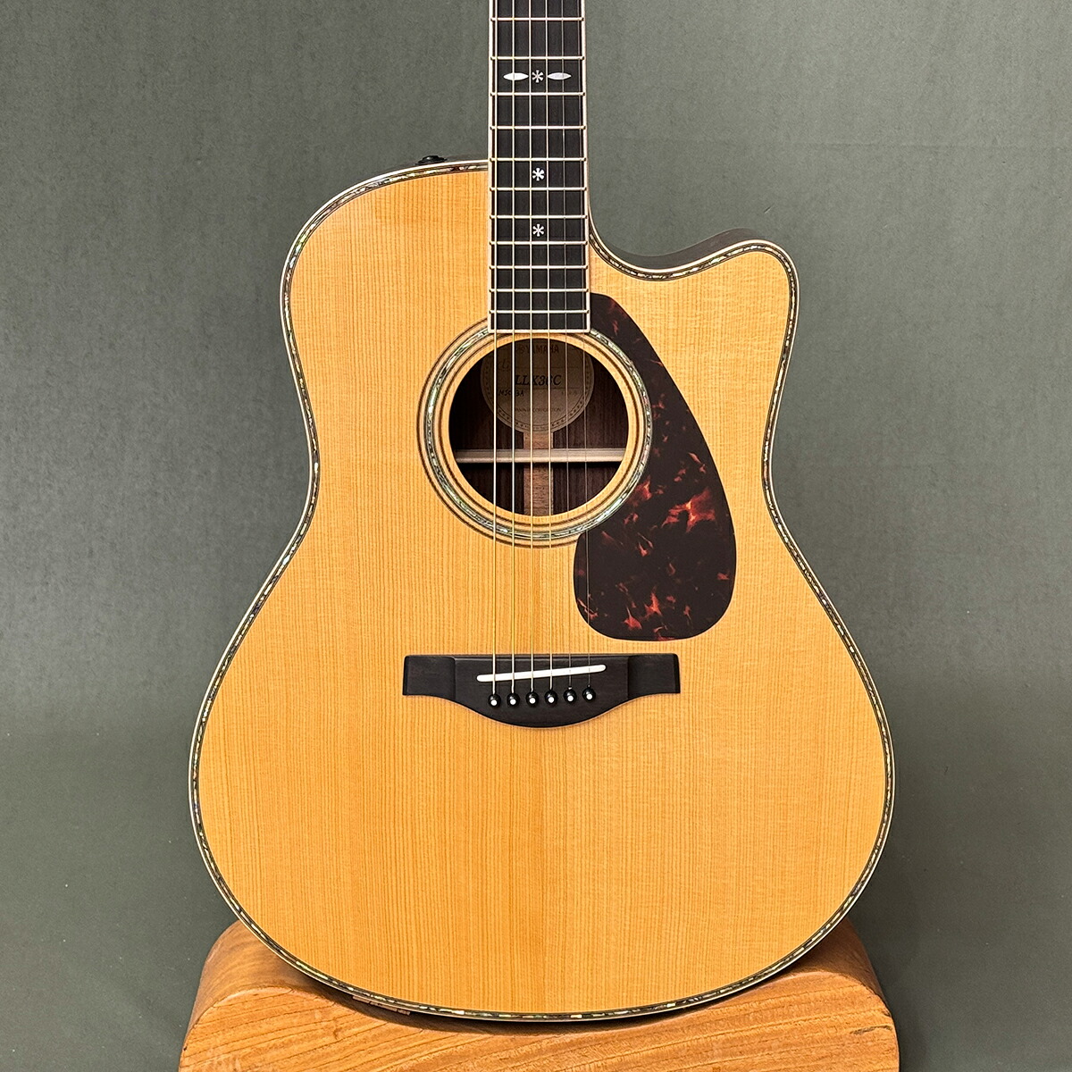【新品】ヤマハ LLX36C A.R.E 全面単板 YAMAHA LLX36C A.R.E エンドラッカー 国産ハンドメイド