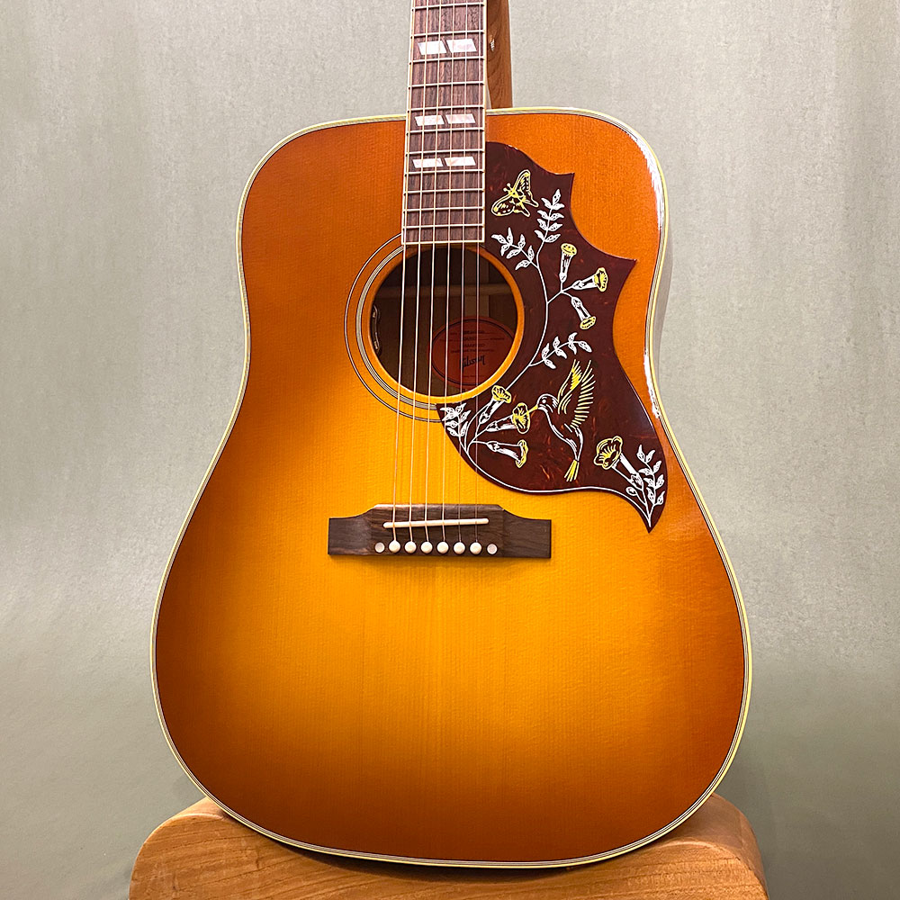 楽天市場】Gibson Hummingbird Standard (Vintage Cherry