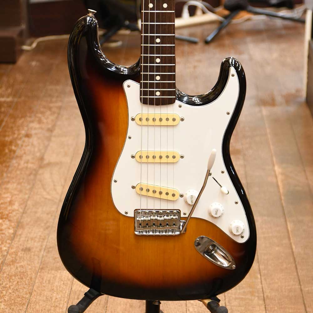 【中古】 Fender Japan ST-STD