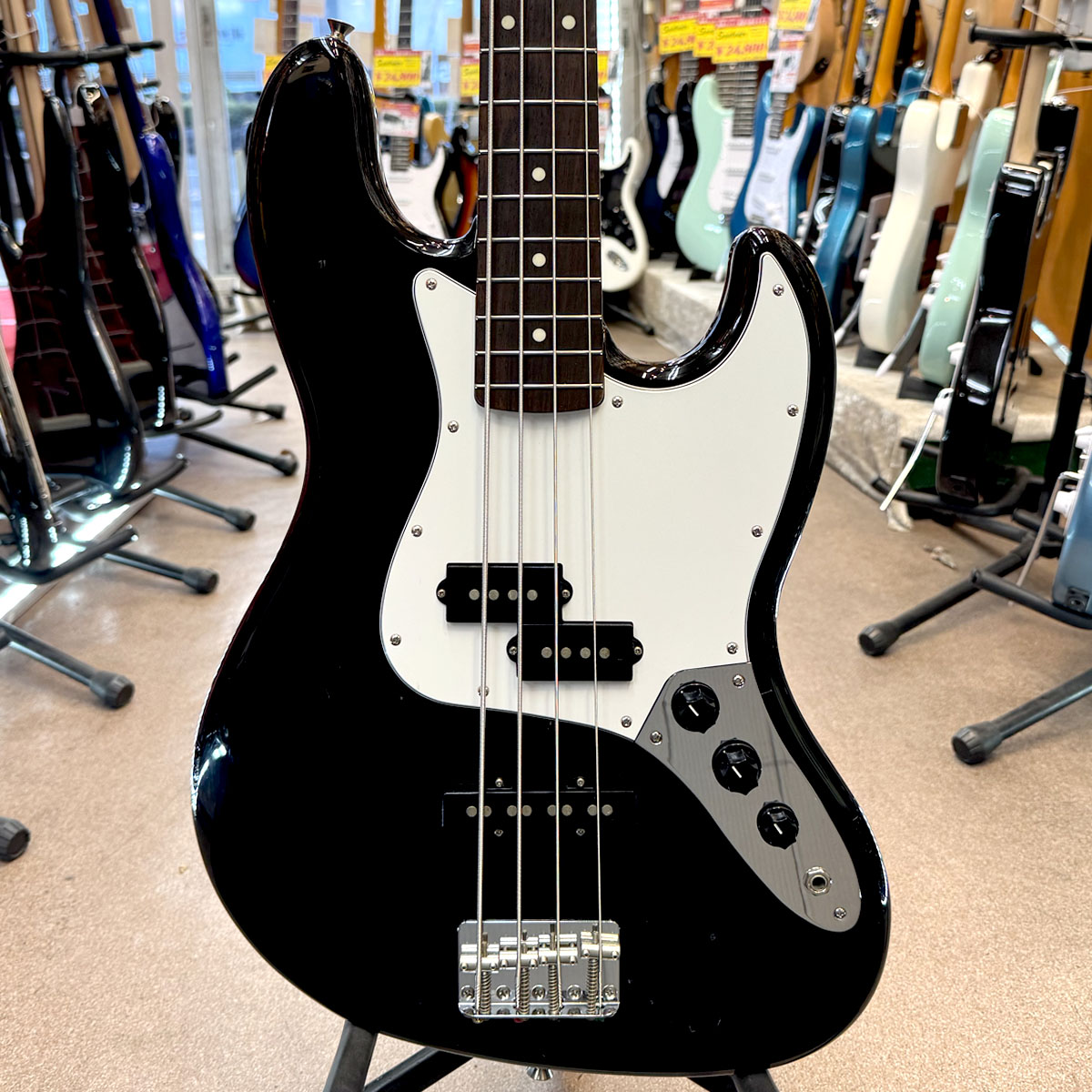 【中古】 Fender Japan JB-STD PJ ソフトケース付き