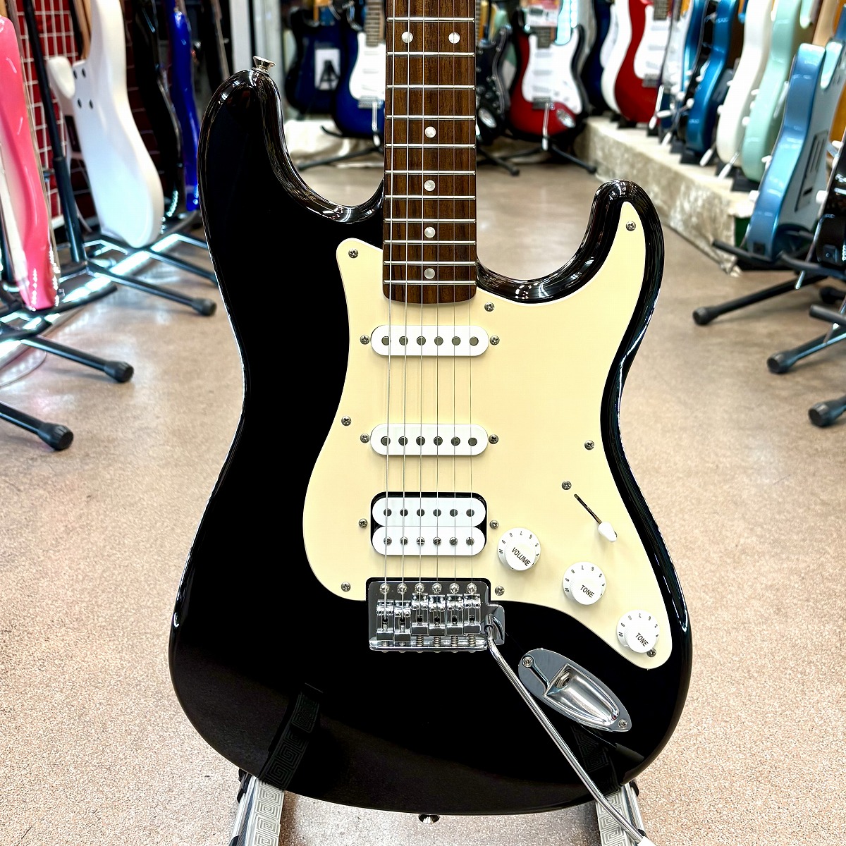 楽天市場】【中古】 Squier Affinity Stratocaster純正ソフトケース