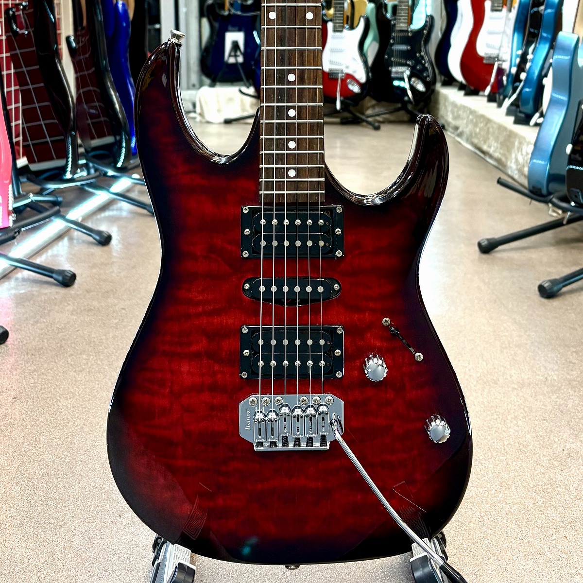 【中古】 Ibanez GRX90 ソフトケース付き 20,636円